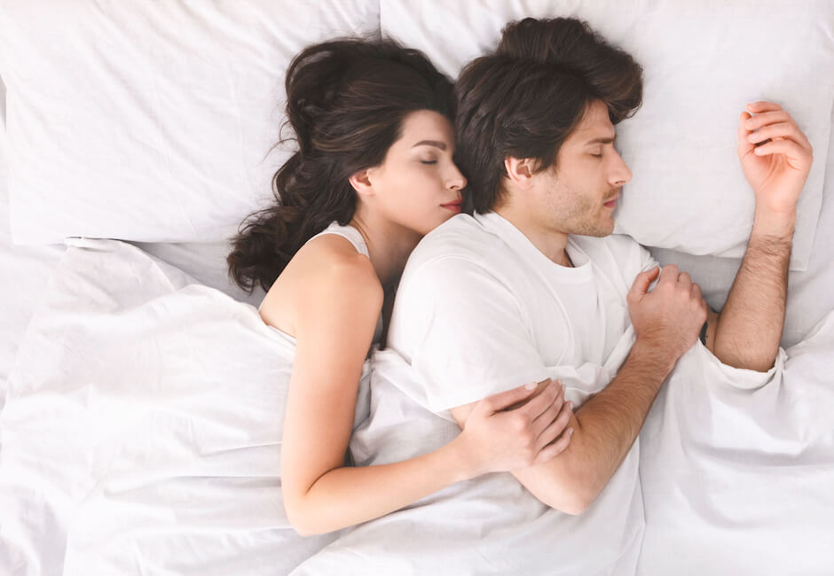 ソフレ関係の男女